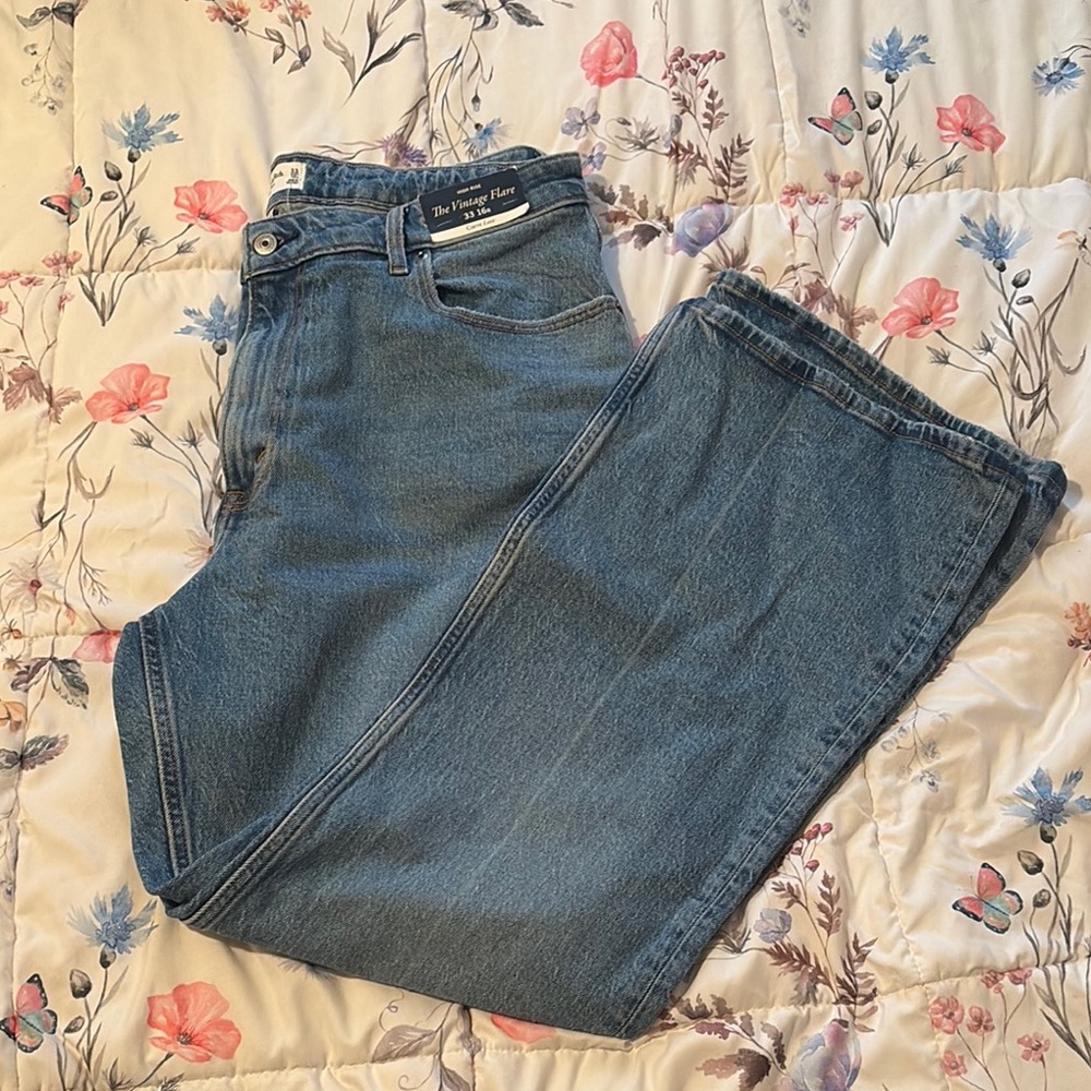 Abercrombie & Fitch Flare Jeans NWT